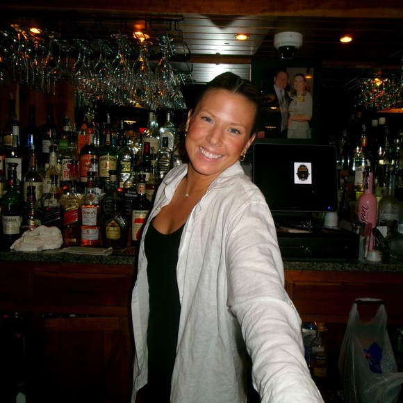 Meet your Posher, Anna - Picture 4 of 5